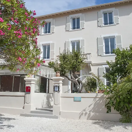 Hotel La Bienvenue-2