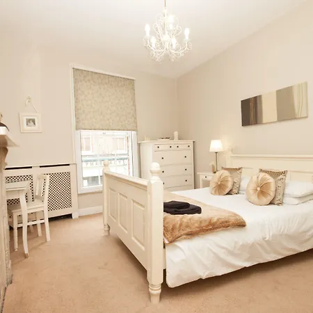 Goodramgate Apartments-3