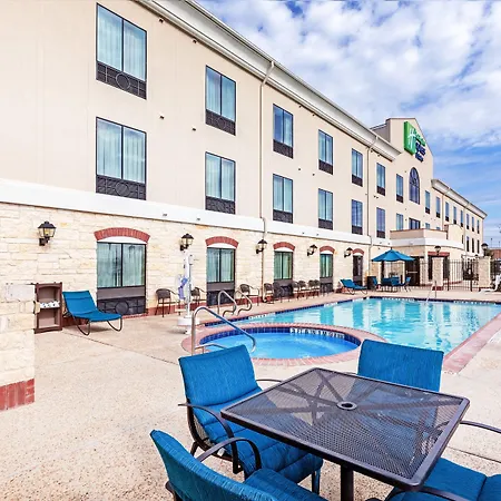Holiday Inn Express Hotel & Suites Floresville By Ihg-2