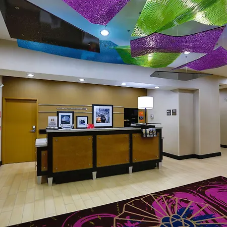 Hampton Inn And Suites Missouri City-2