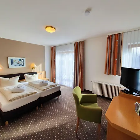 Hotel&Gasthof Zur Linde-3