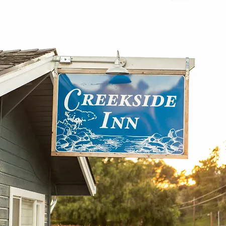 Creekside Inn Downtown-2