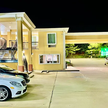 Garden Inn & Suites Little Rock-3