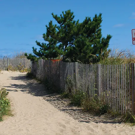 Seabonay Oceanfront Motel-3