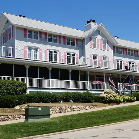 Harbor House Inn-3