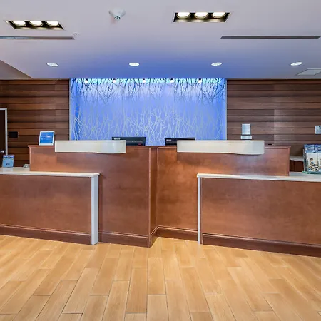Fairfield Inn & Suites By Marriott Elkhart-3