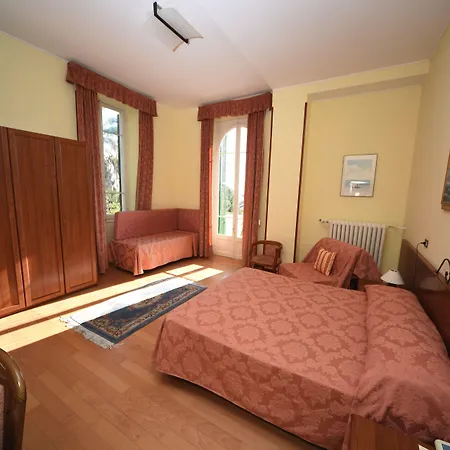 Hotel Petit Royal-2