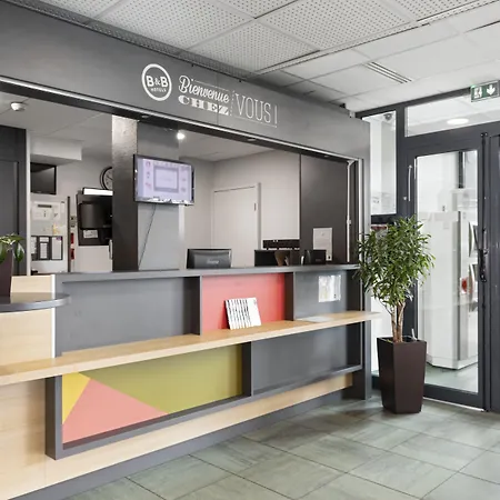 B&B HOTEL Lyon Vénissieux-3