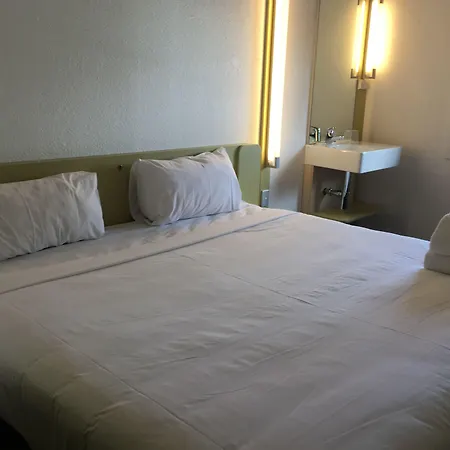 Ibis Budget - St Peters-3