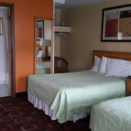 Pinebrook Motel-3