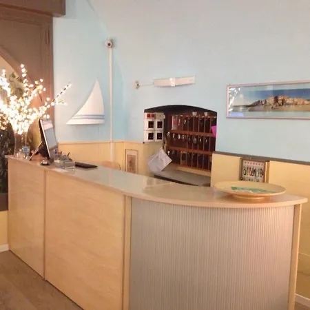 Hotel San Pietro Chiavari-3