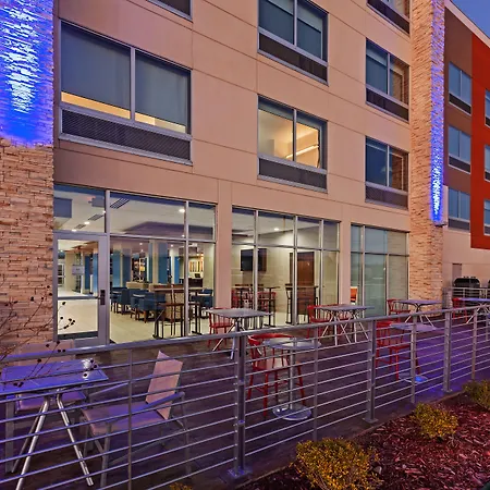 Holiday Inn Express & Suites Tulsa West - Sand Springs By Ihg-3