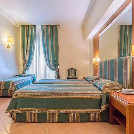 Raeli Hotel Floridia-3
