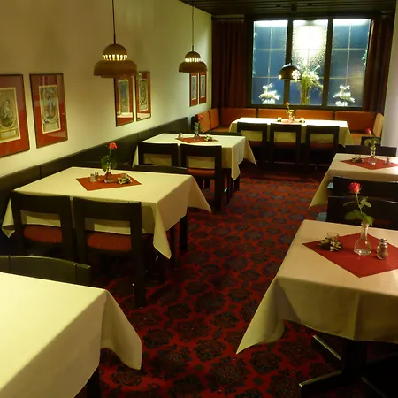 Hotel Goldener Hirsch-2
