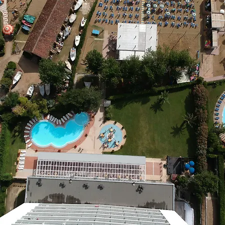 Hermitage Hotel-2