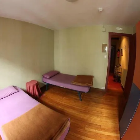 Albergue O Fogar De Teodomiro-3