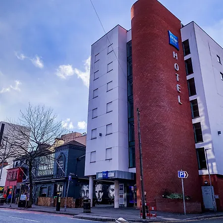 Ibis Budget Belfast City Centre-2