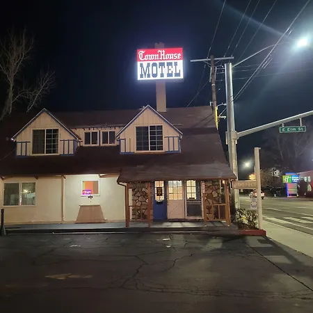 Townhouse Motel-3