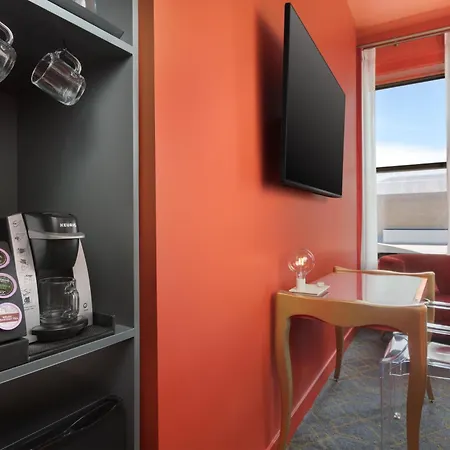 Angad Arts Hotel St. Louis, Tapestry Collection By Hilton-3