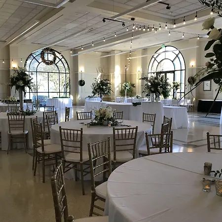 The Cook Hotel And Conference Center At Lsu-2