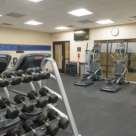 Hampton Inn & Suites Bay City-2