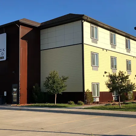 Black Gold Suites-2
