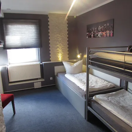 Hotel 108-3