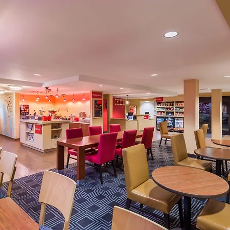 Towneplace Suites By Marriott Charleston-West Ashley-2