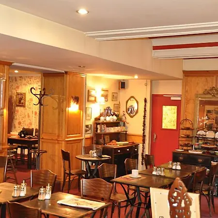 Le Vieux Carré-2