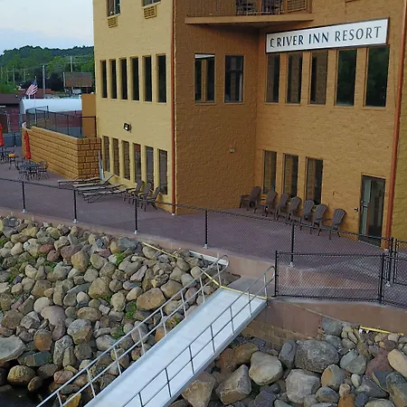 Natura Vue Resort & Boathouse-2