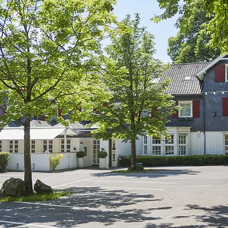 Parkhaus Hügel-3