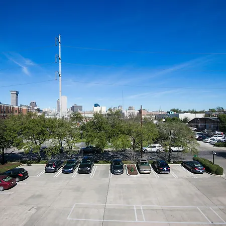 Modern, Spacious Condos With Luxury Amenities-3