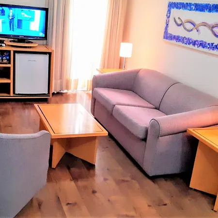 Cardum Hotel-3