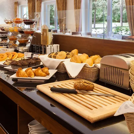 Morada Hotel Heidesee Gifhorn-3