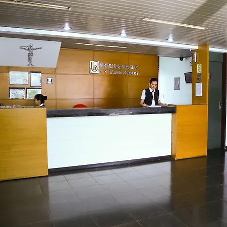 Boulevard Park Hotel-3