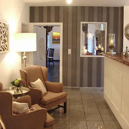Hotel Garni Landhaus Uttum-2
