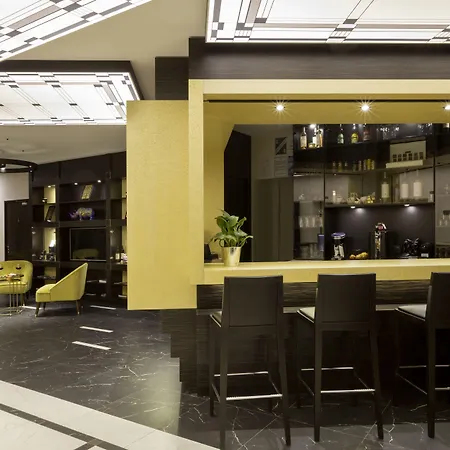 Best Western Journel Nice Saint-Laurent-du-Var-3