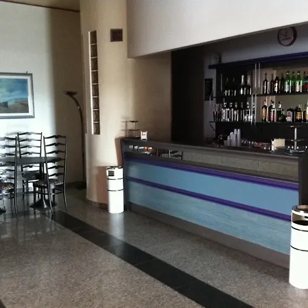 Hotel Atleti - Disponibile stazione ricarica auto elettriche --3