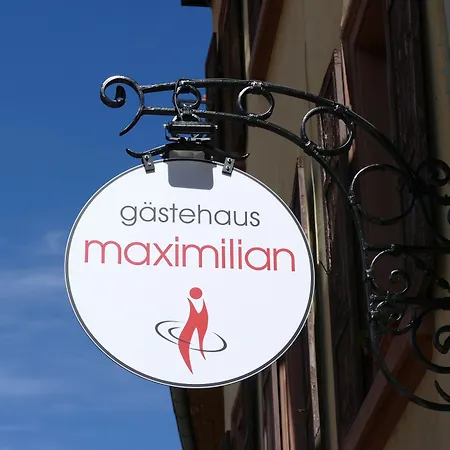 Maximilian-2