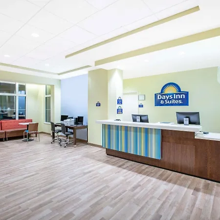 Days Inn & Suites By Wyndham Kearney Ne-3