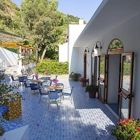 Hotel La Mandorla-2