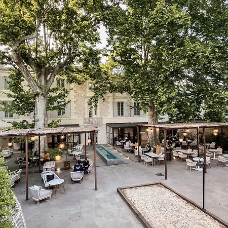Hôtel Le Saint Remy&Spa-3