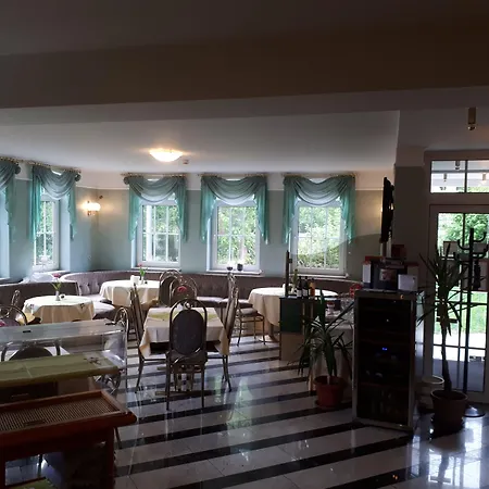 Hotel Hennesburg-3