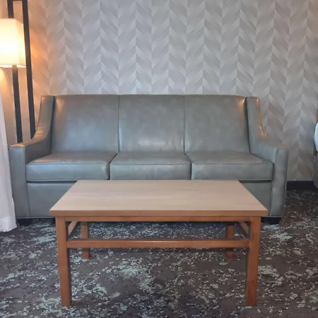 Best Western Premier Des Moines-Ankeny Hotel-3