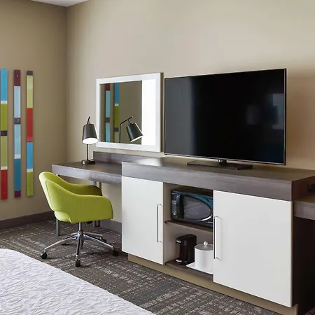 Hampton Inn & Suites Chicago/Waukegan-3