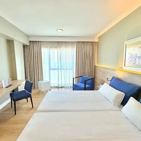 Eurohotel Barcelona Granvia Fira-3