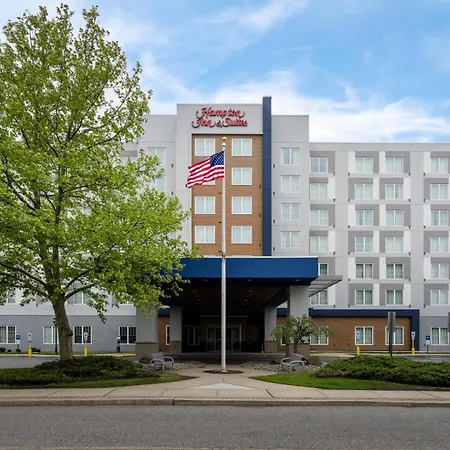 Hampton Inn & Suites By Hilton- Newark Airport Elizabeth-2
