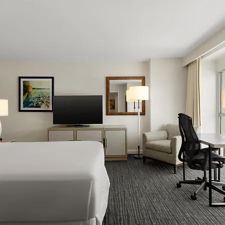 Hilton Los Angeles North-Glendale & Executive Meeting Center-3