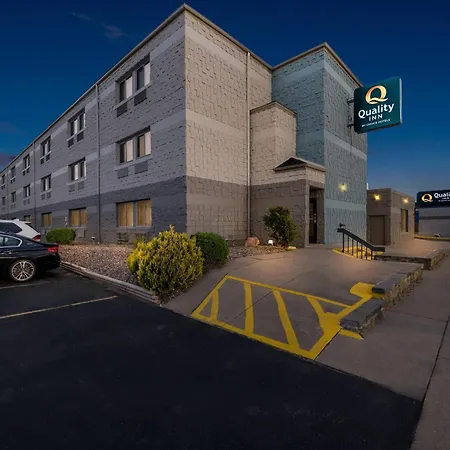Quality Inn La Crosse North-2