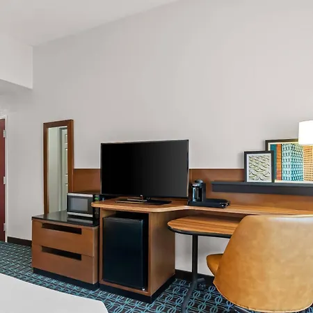 Comfort Inn & Suites Berea-3